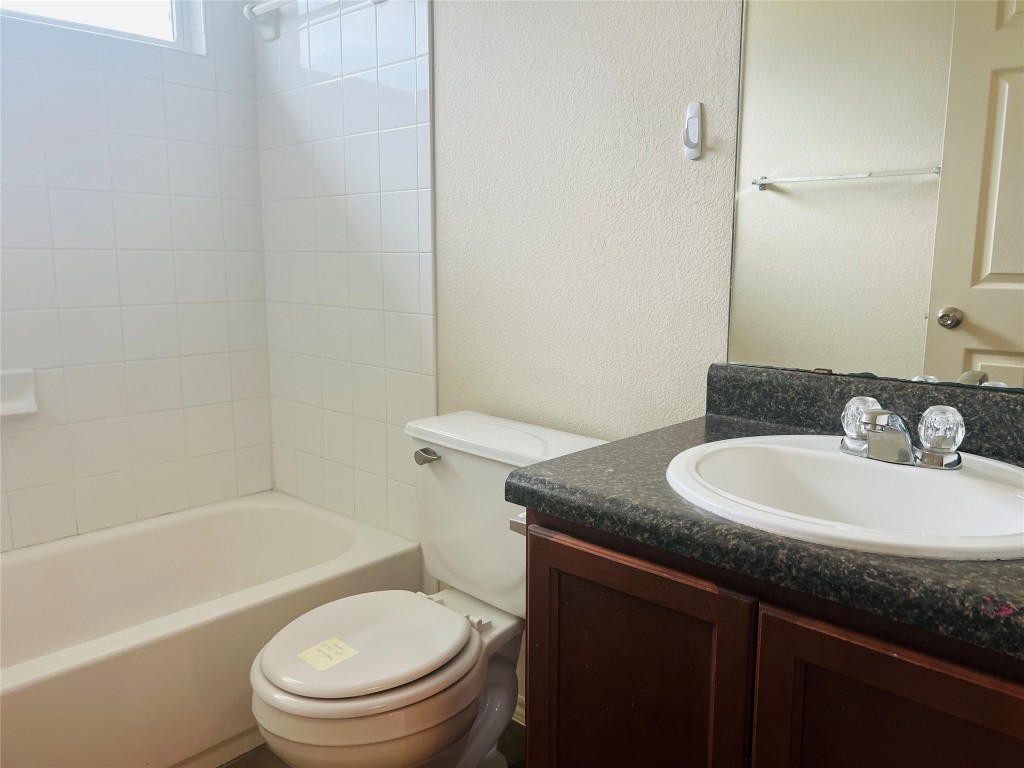 13300 Prairie Sage Cove , Manor, TX, 78653 | 8902817 | Realty Texas LLC