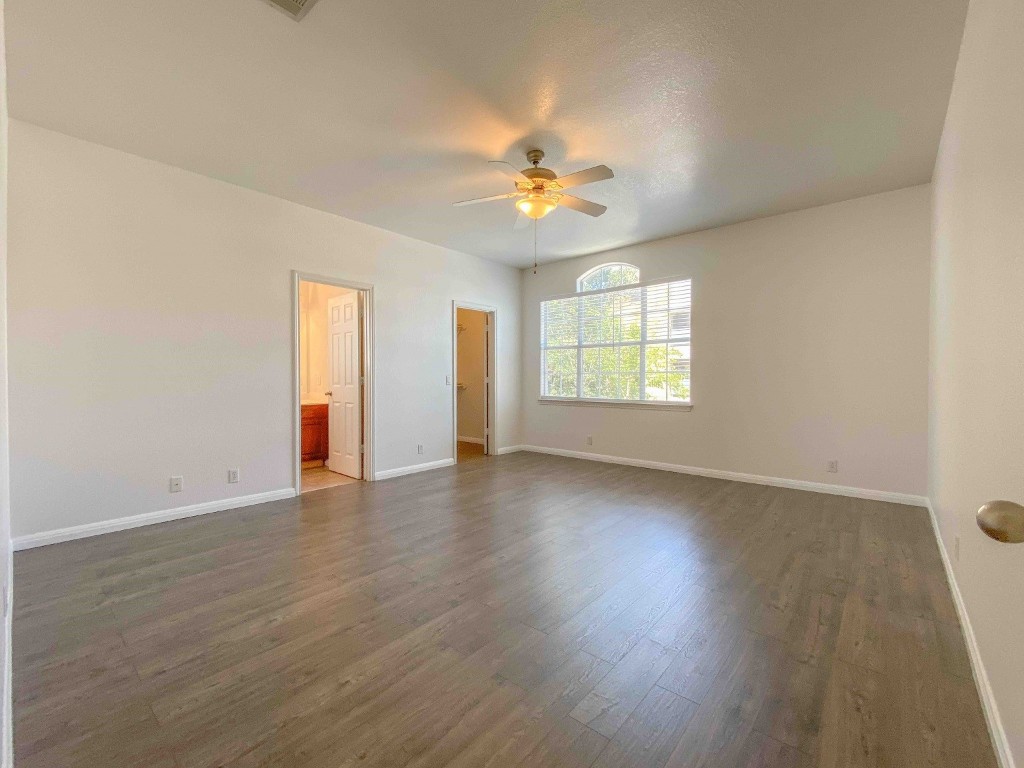 609 W 37th Street , Austin, TX, 78705 | 9703325 | Realty Texas LLC