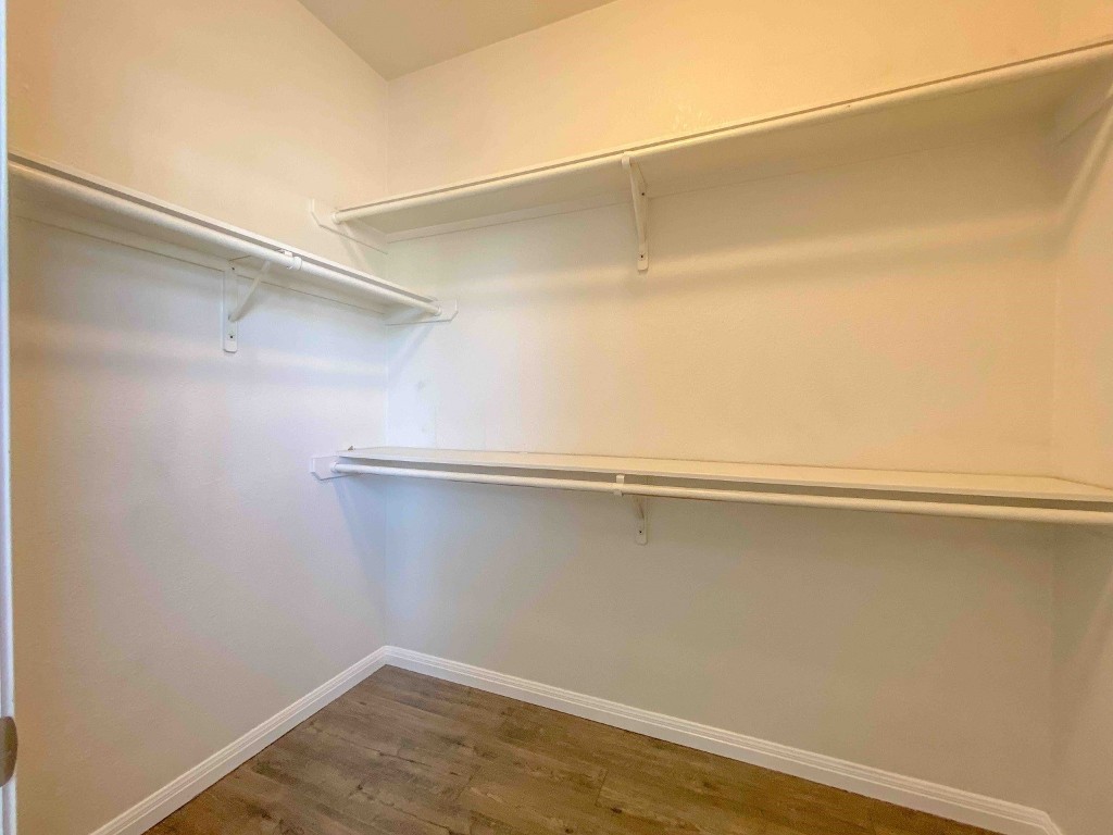 609 W 37th Street , Austin, TX, 78705 | 9703325 | Realty Texas LLC