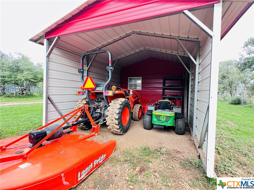 1319 Matthew Adams Road , Yoakum, TX, 77995 | 525423 | Realty Texas LLC