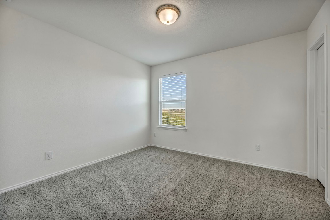 100 West Point Way,Elgin, TX 78621