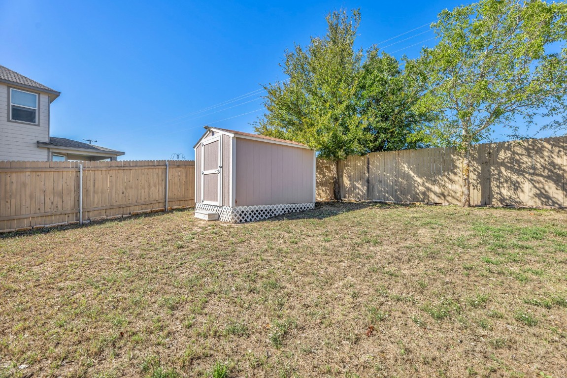 100 West Point Way,Elgin, TX 78621