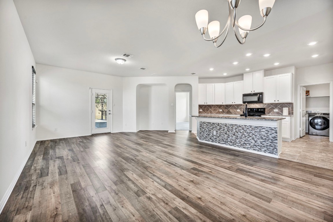 100 West Point Way,Elgin, TX 78621