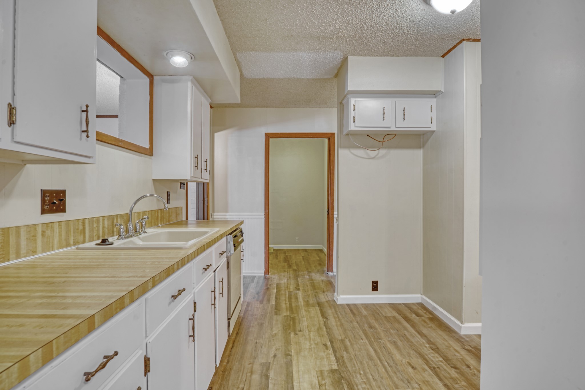 203 S Tammye Lane , Madisonville, TX, 77864 | 60163359 | Realty Texas LLC