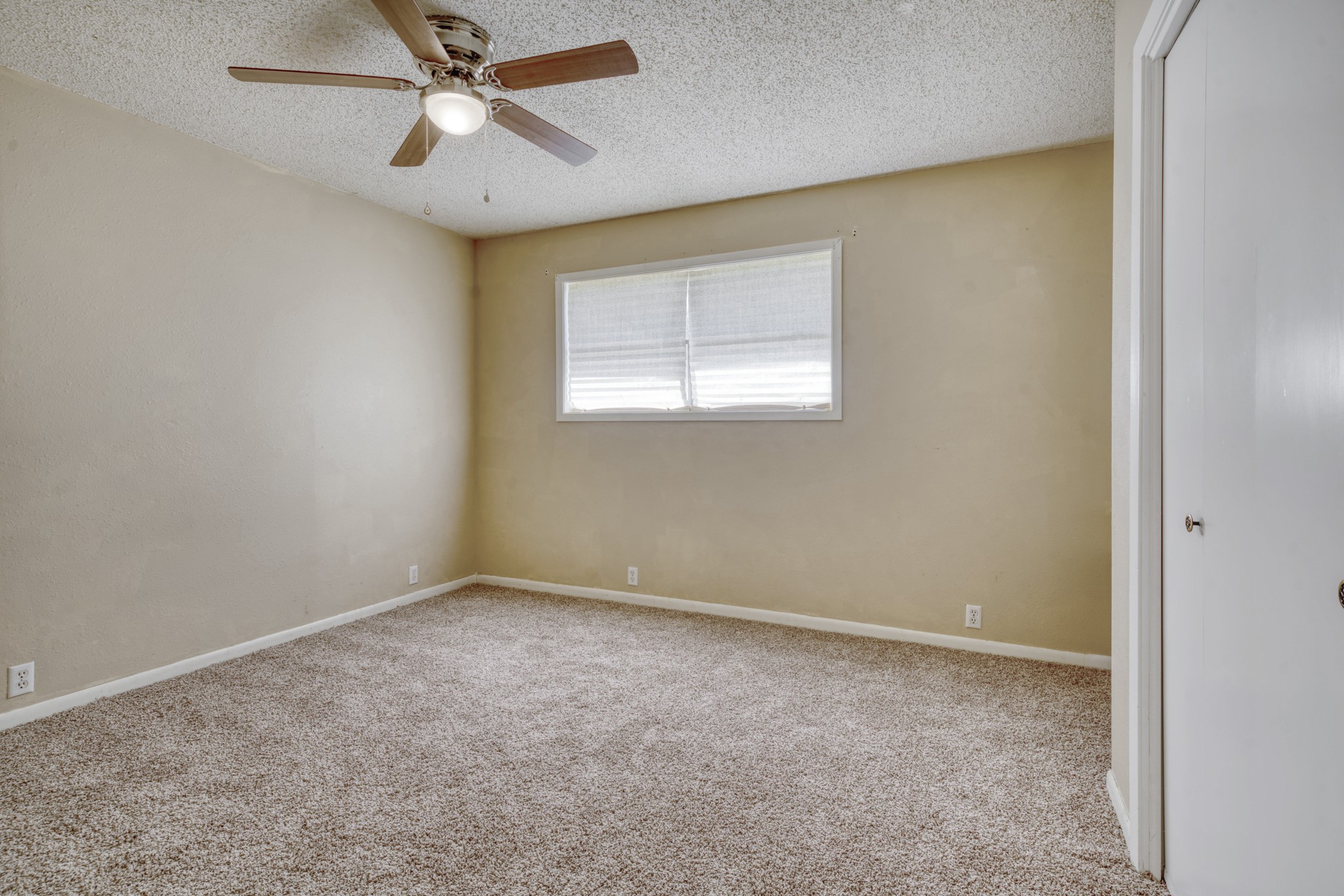 203 S Tammye Lane , Madisonville, TX, 77864 | 60163359 | Realty Texas LLC