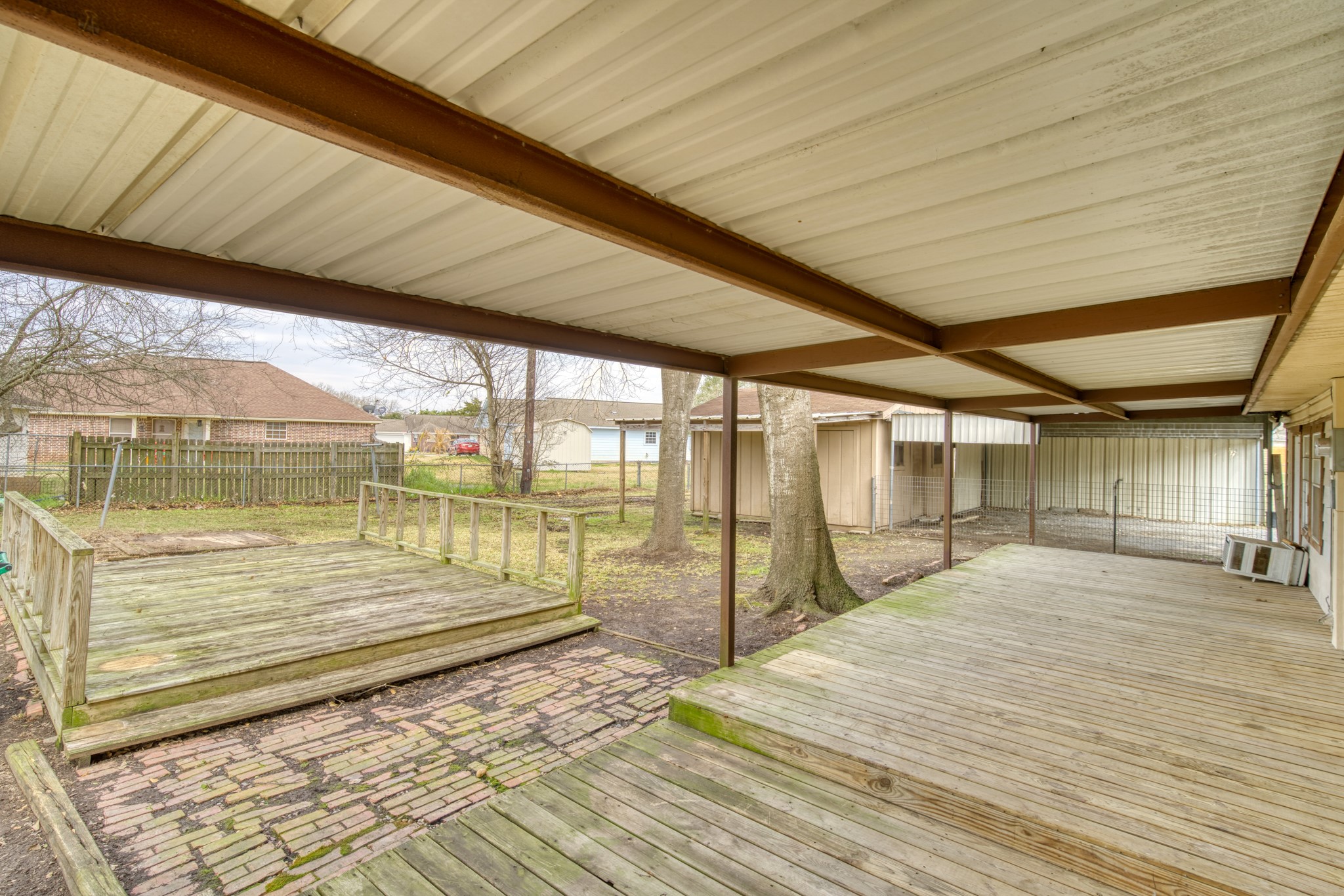 203 S Tammye Lane , Madisonville, TX, 77864 | 60163359 | Realty Texas LLC