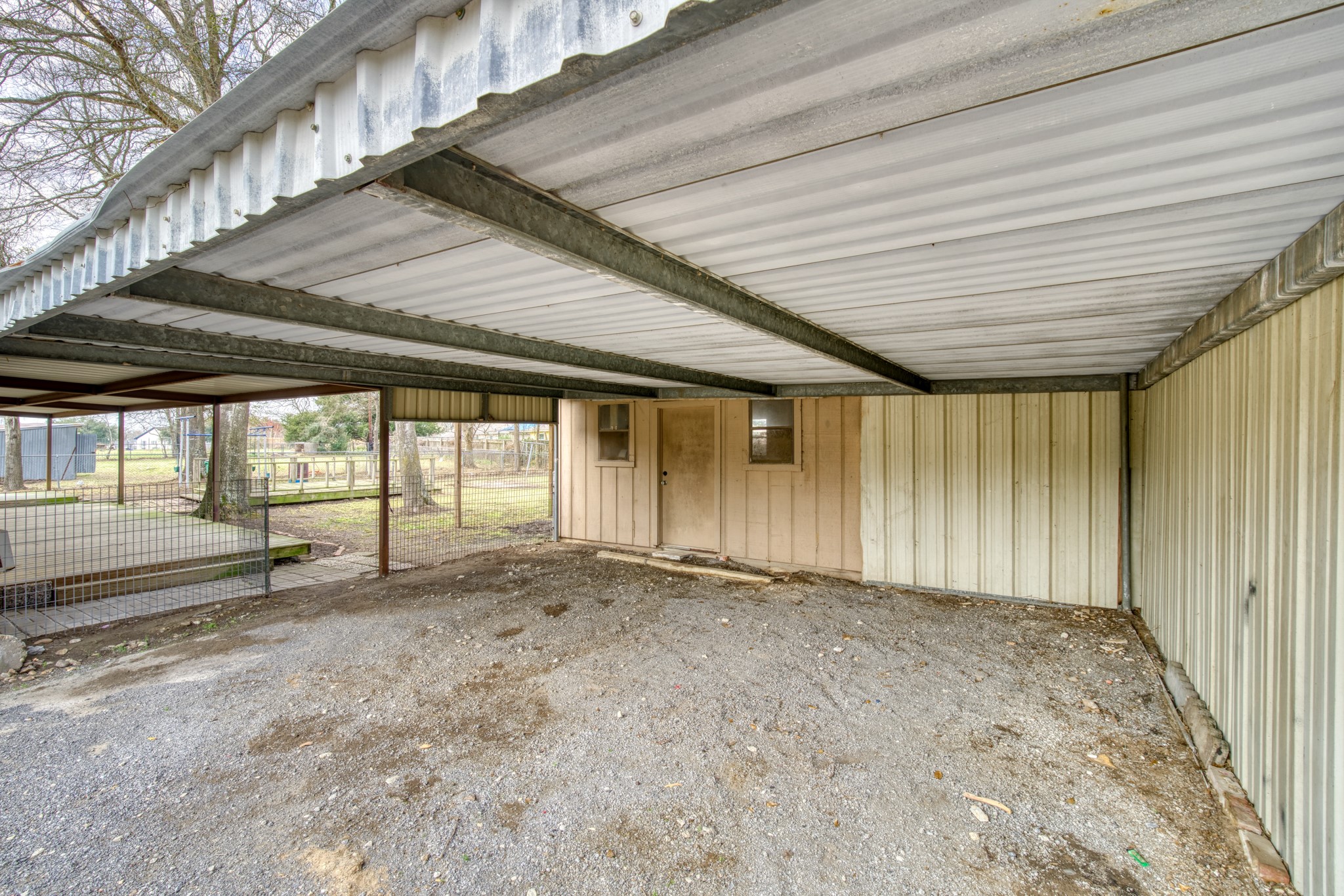 203 S Tammye Lane , Madisonville, TX, 77864 | 60163359 | Realty Texas LLC