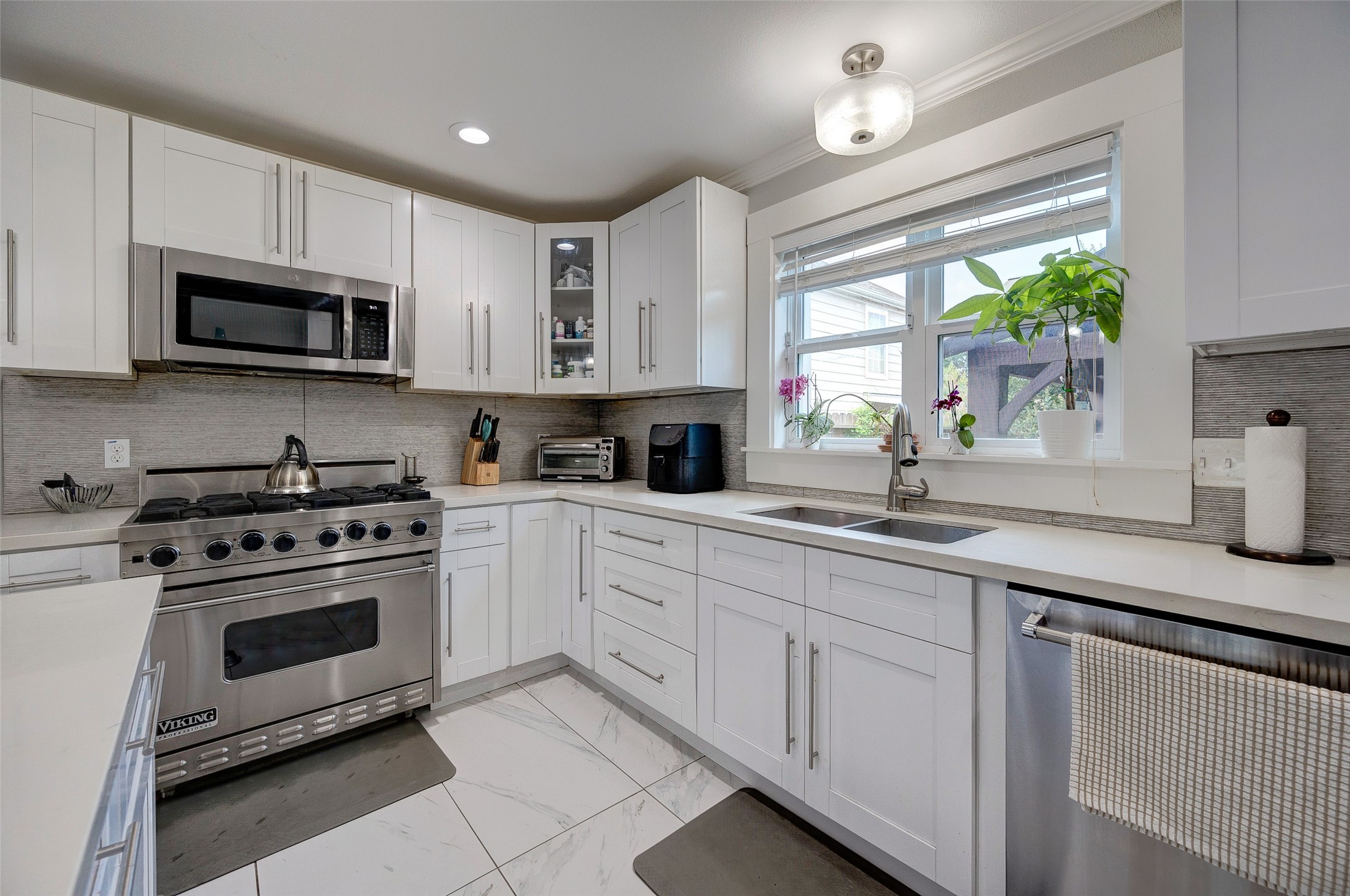 5205 Irvington Boulevard , Houston, TX, 77009 | 20478407 | Realty Texas LLC