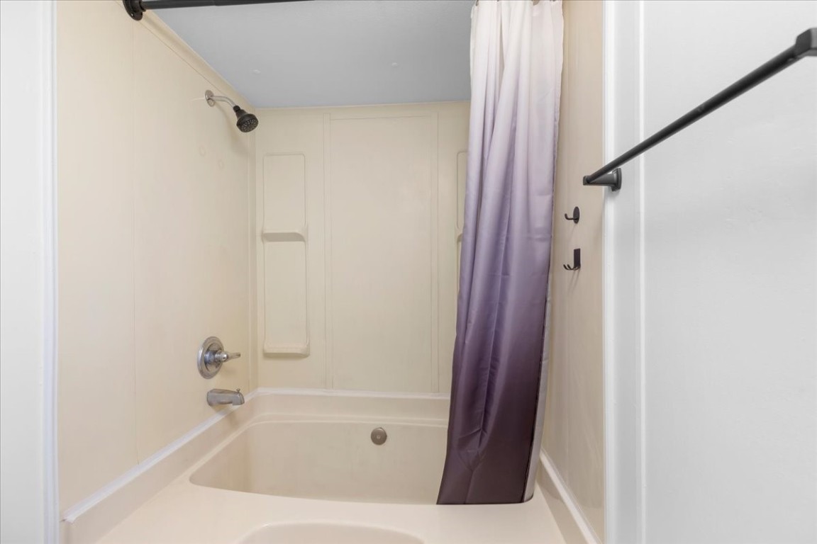 1411 A Democrat Street , Blanco, TX, 78606 | 3764485 | Realty Texas LLC