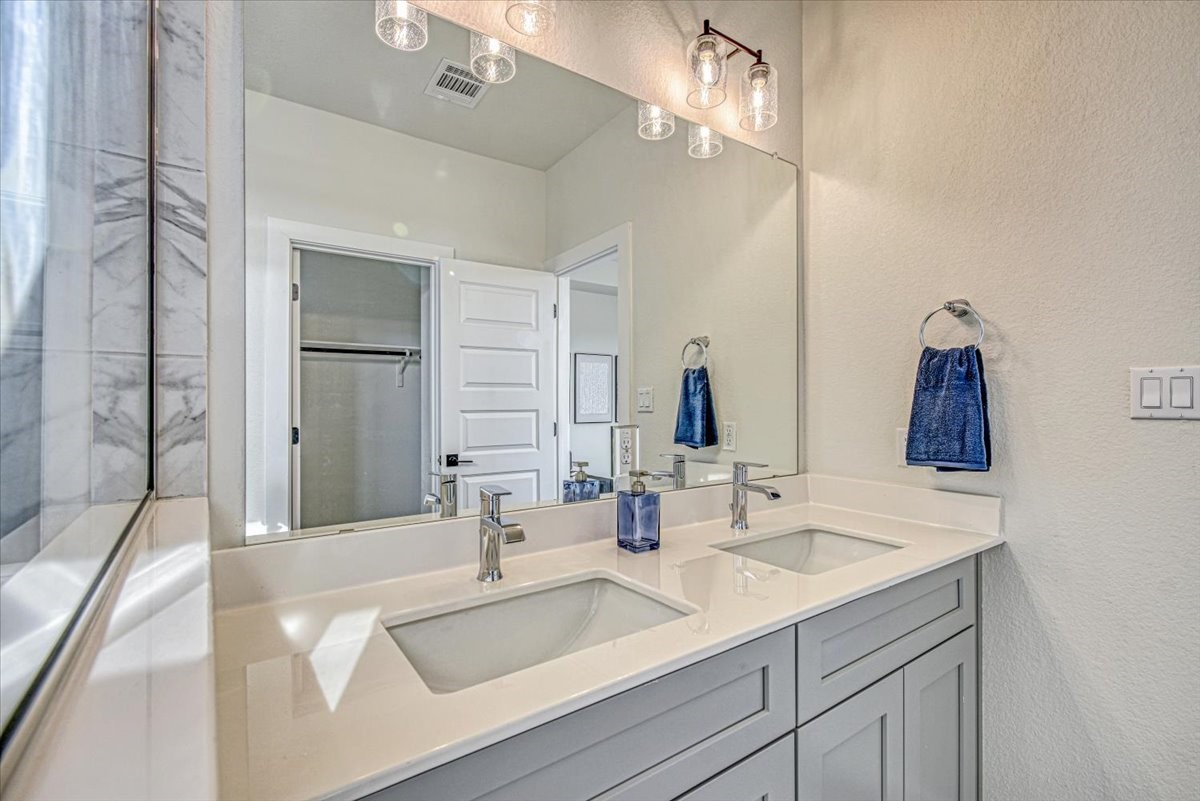 2600 Gattis School Rd 1003, Round Rock, TX, 78664 | 5082647 | Realty Texas LLC