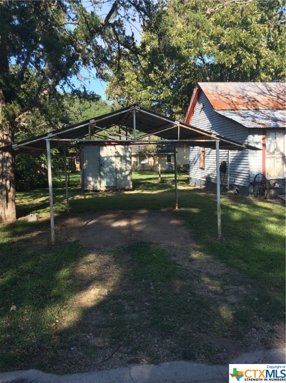 501 W Clayton Street , Cuero, TX, 77954 | 526698 | Realty Texas LLC
