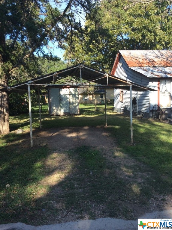 501 W Clayton Street , Cuero, TX, 77954 | 526698 | Realty Texas LLC