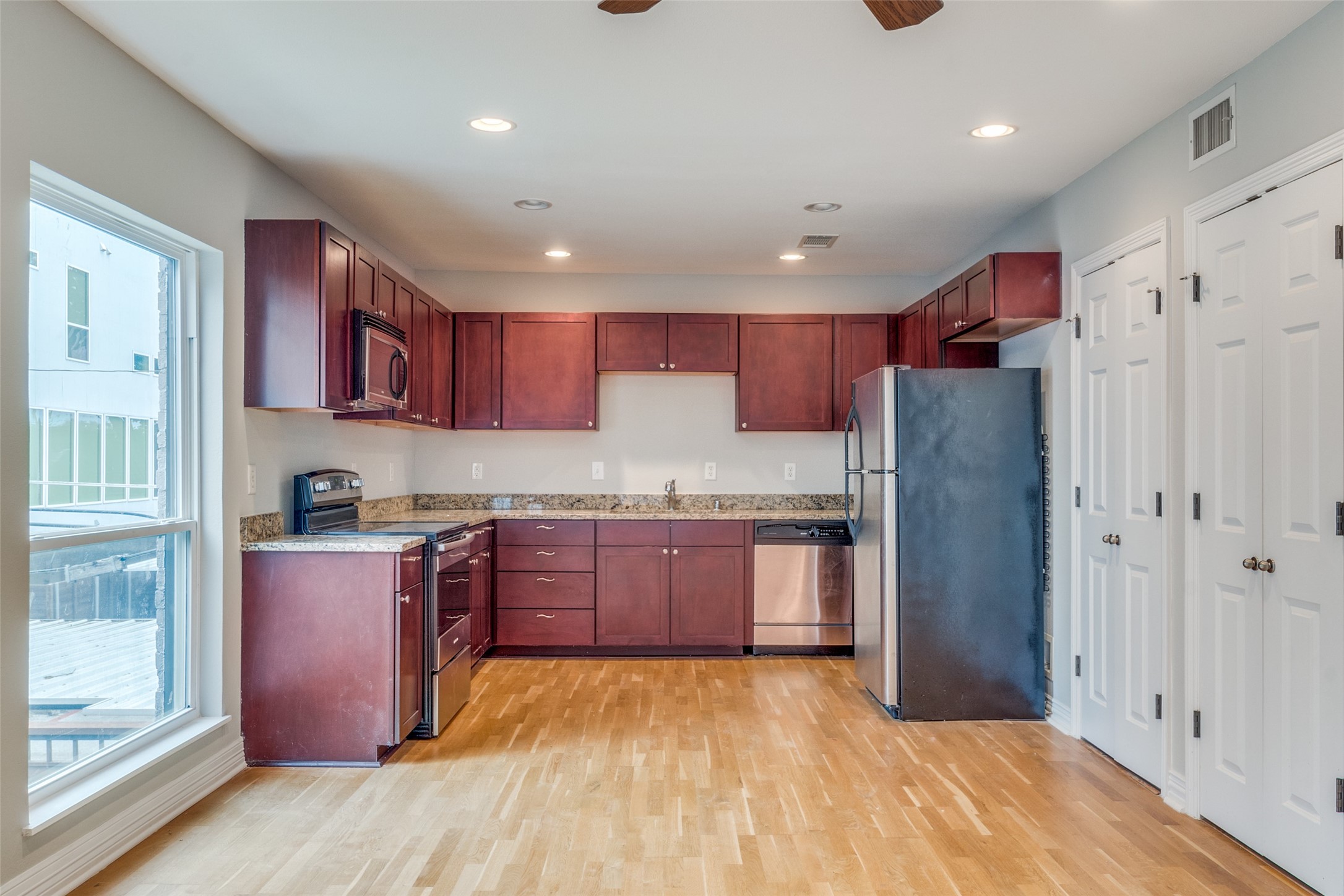 2722 Knight Street 205A , Dallas, TX, 75219 | 20479703 | Realty Texas LLC
