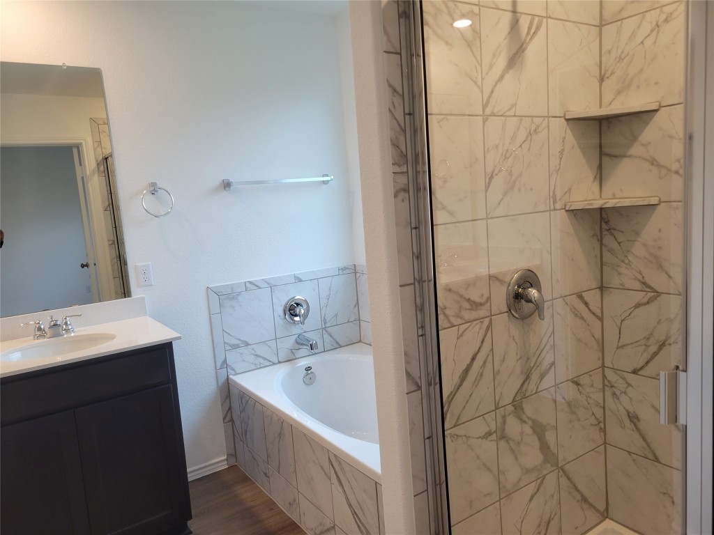 319 Canley Loop 