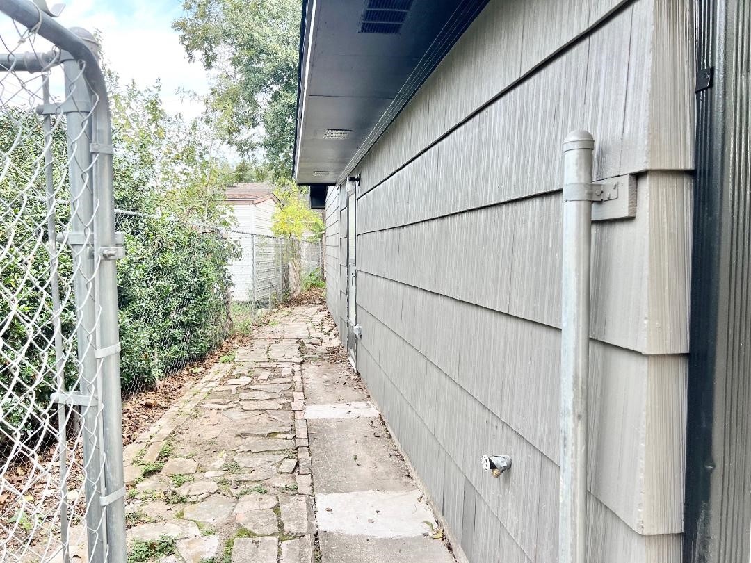 10809 Hoffer Street , Houston, TX, 77075 | 36853986 | Realty Texas LLC