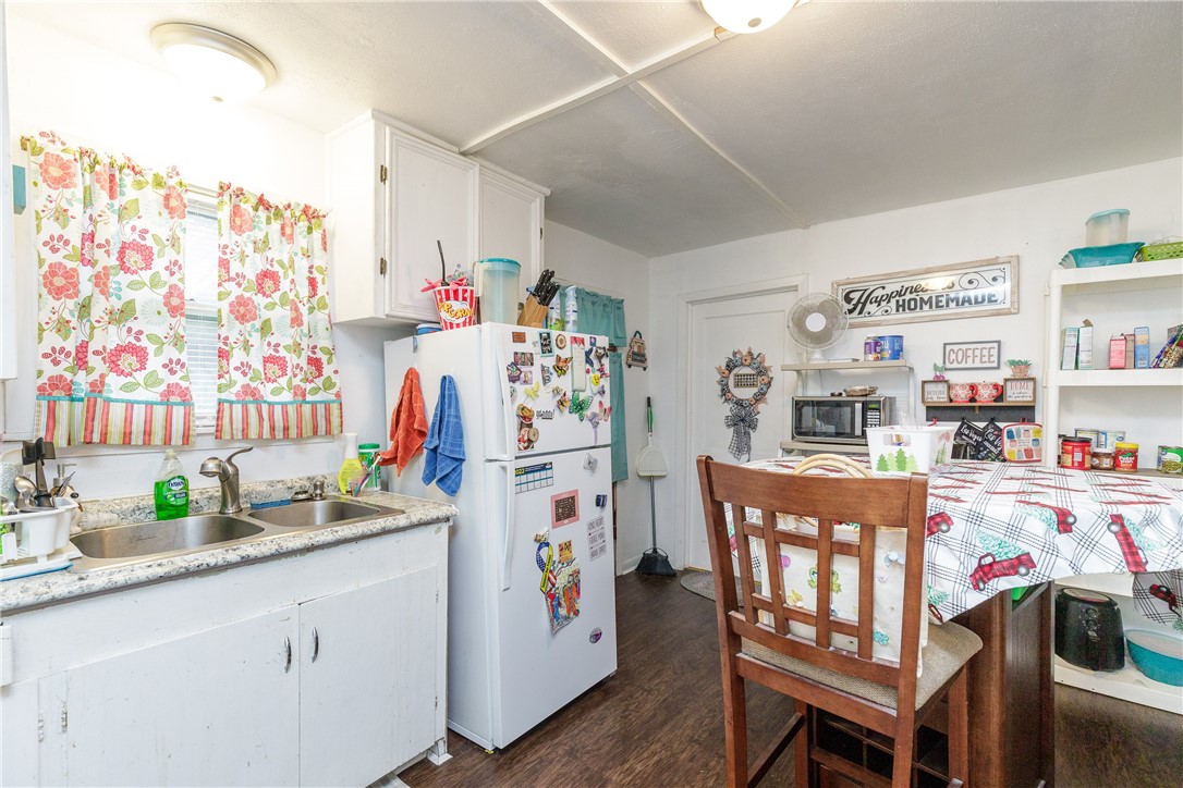 304 E RICHARD GARCIA Street , Driscoll, TX, 78351 | 431153 | Realty Texas LLC