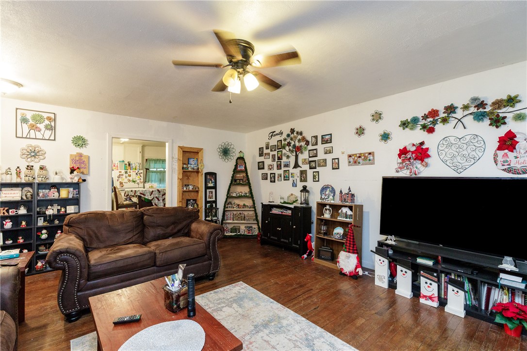 304 E RICHARD GARCIA Street , Driscoll, TX, 78351 | 431153 | Realty Texas LLC