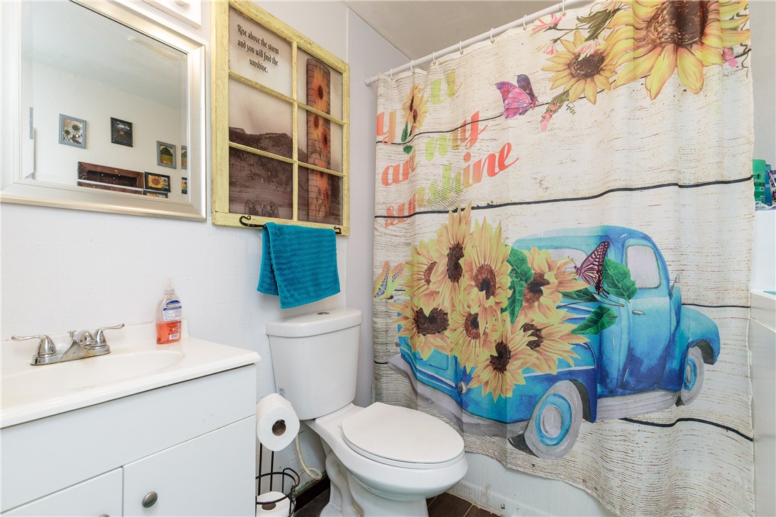 304 E RICHARD GARCIA Street , Driscoll, TX, 78351 | 431153 | Realty Texas LLC