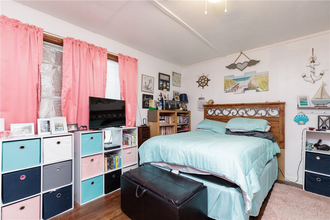 304 E RICHARD GARCIA Street , Driscoll, TX, 78351 | 431153 | Realty Texas LLC