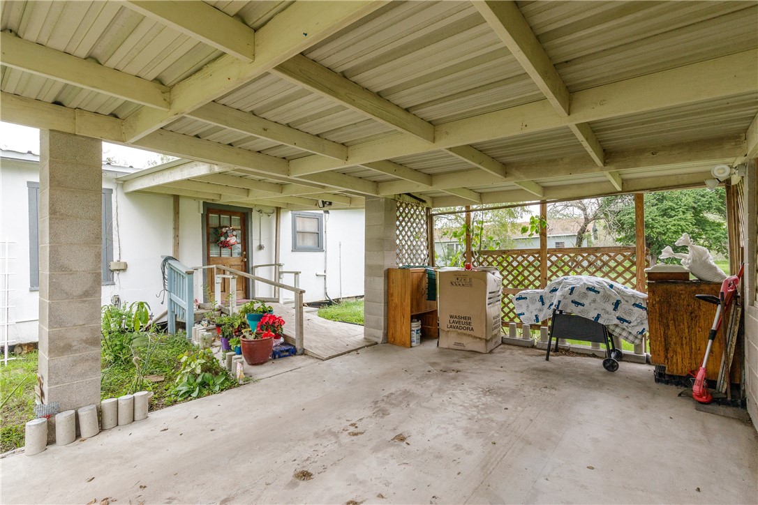 304 E RICHARD GARCIA Street , Driscoll, TX, 78351 | 431153 | Realty Texas LLC