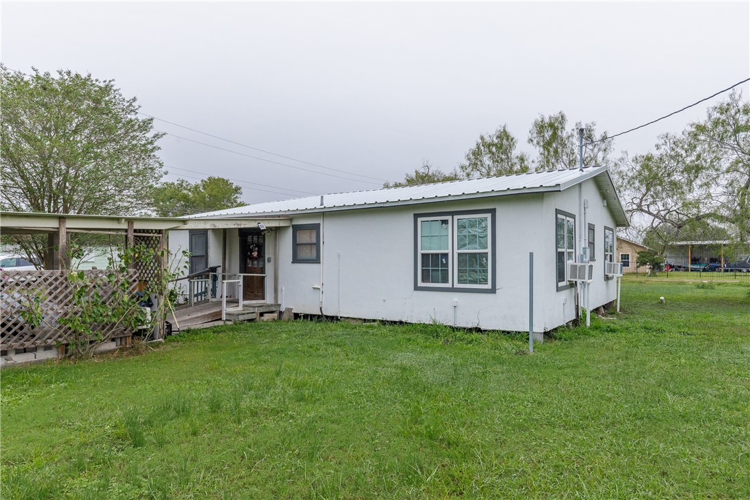 304 E RICHARD GARCIA Street , Driscoll, TX, 78351 | 431153 | Realty Texas LLC