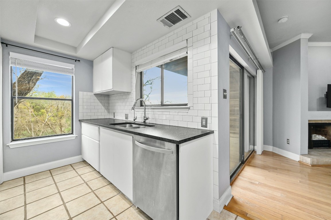 8200 Neely Drive 162 , Austin, TX, 78759 | 6277648 | Realty Texas LLC