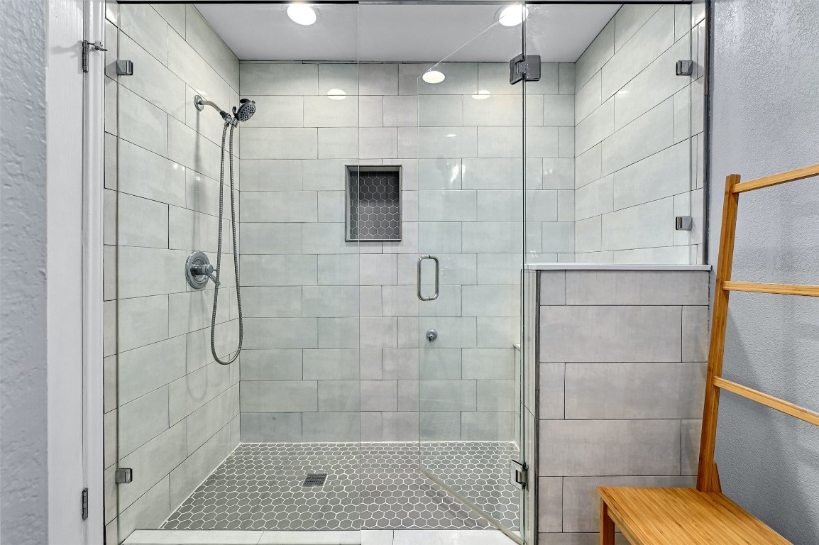 8200 Neely Drive 162 , Austin, TX, 78759 | 6277648 | Realty Texas LLC