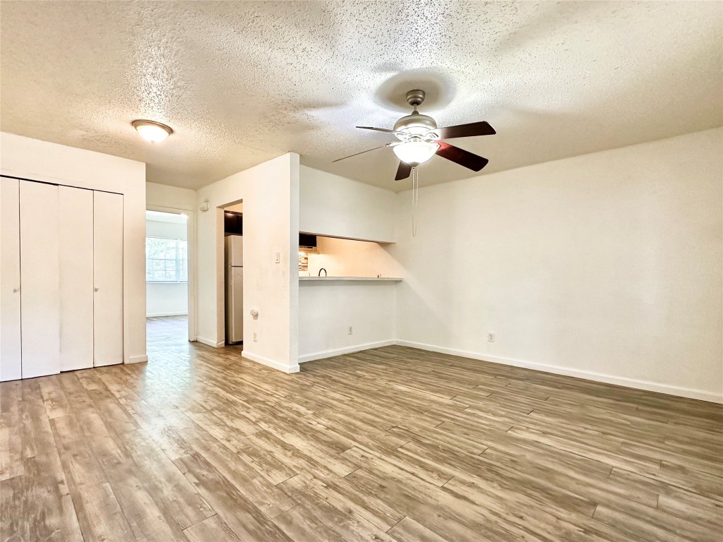 1015 Gardner Road B , Austin, TX, 78721 | 7105796 | Realty Texas LLC