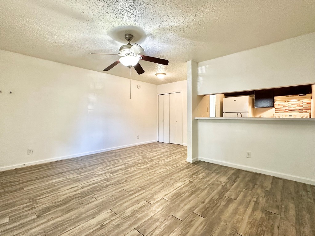 1015 Gardner Road B , Austin, TX, 78721 | 7105796 | Realty Texas LLC
