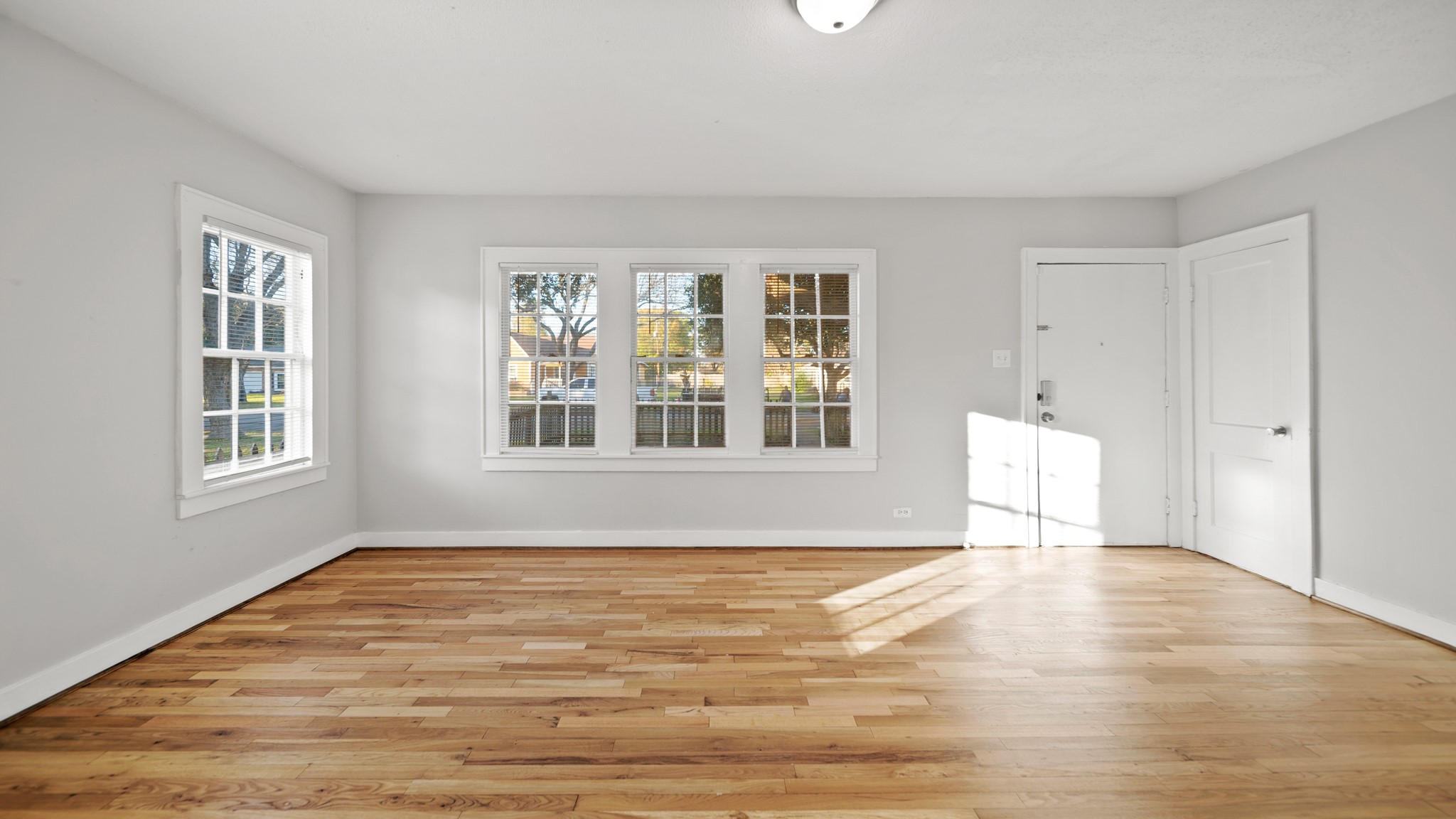 213 12th Avenue N , Texas City, TX, 77590 | 31458507 | Realty Texas LLC
