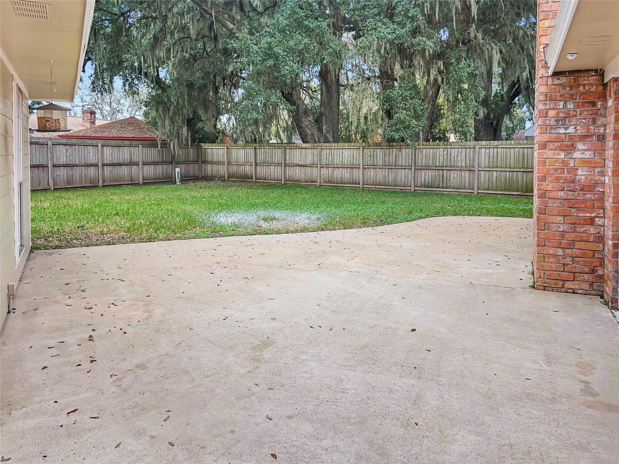 115 Spanish Moss Lane , Lake Jackson, TX, 77566 | 93671651 | Realty Texas LLC