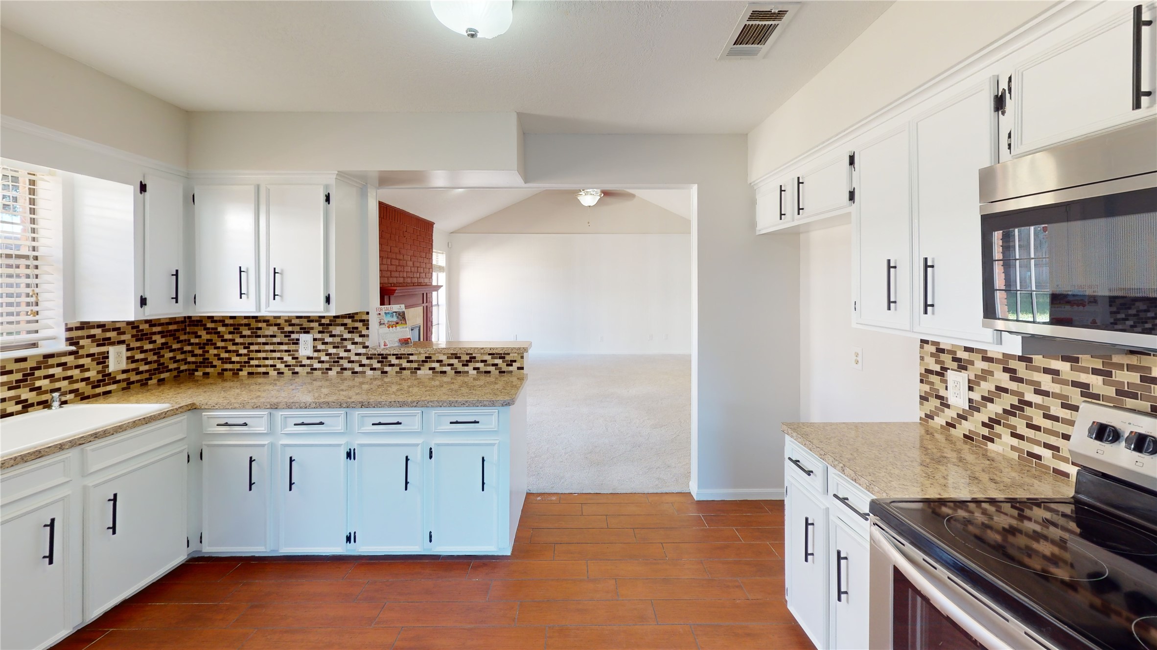 115 Spanish Moss Lane , Lake Jackson, TX, 77566 | 93671651 | Realty Texas LLC