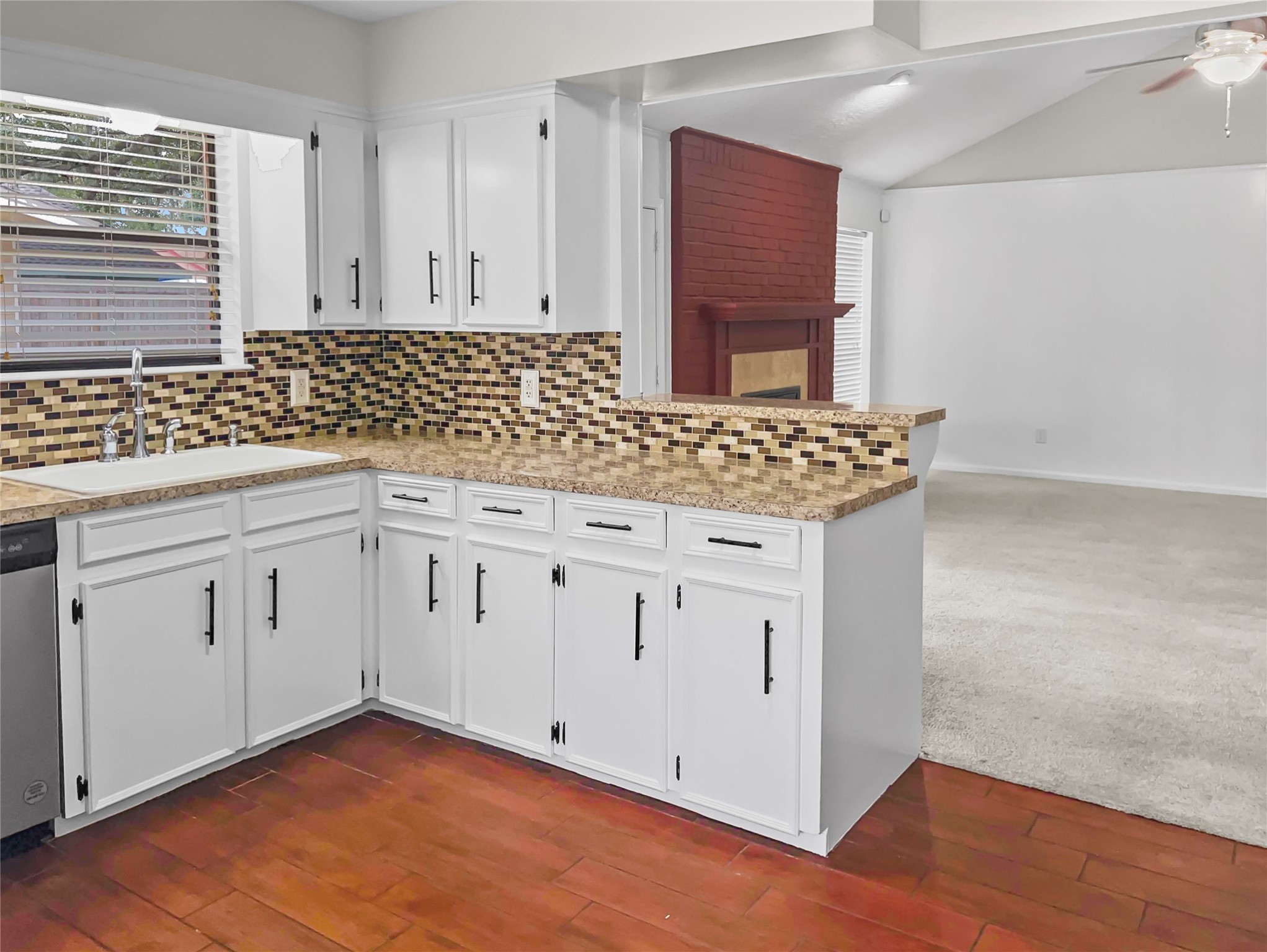115 Spanish Moss Lane , Lake Jackson, TX, 77566 | 93671651 | Realty Texas LLC