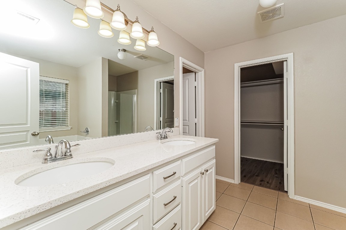 2053 Cattle Creek Road , Fort Worth, TX, 76134 | 20501070 | Realty Texas LLC