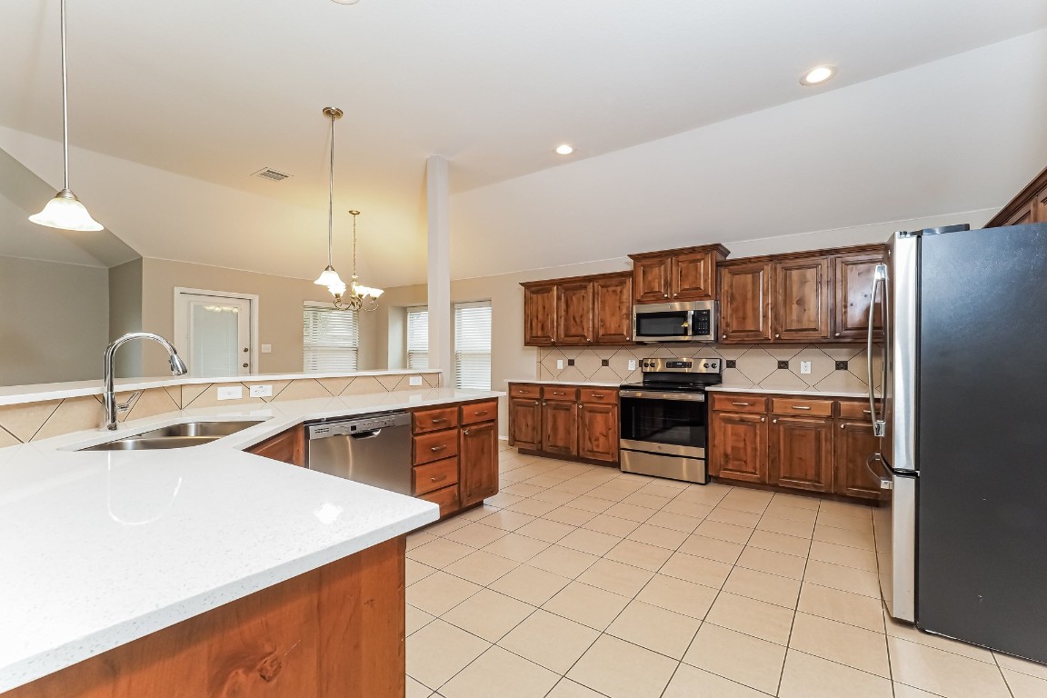 2053 Cattle Creek Road , Fort Worth, TX, 76134 | 20501070 | Realty Texas LLC