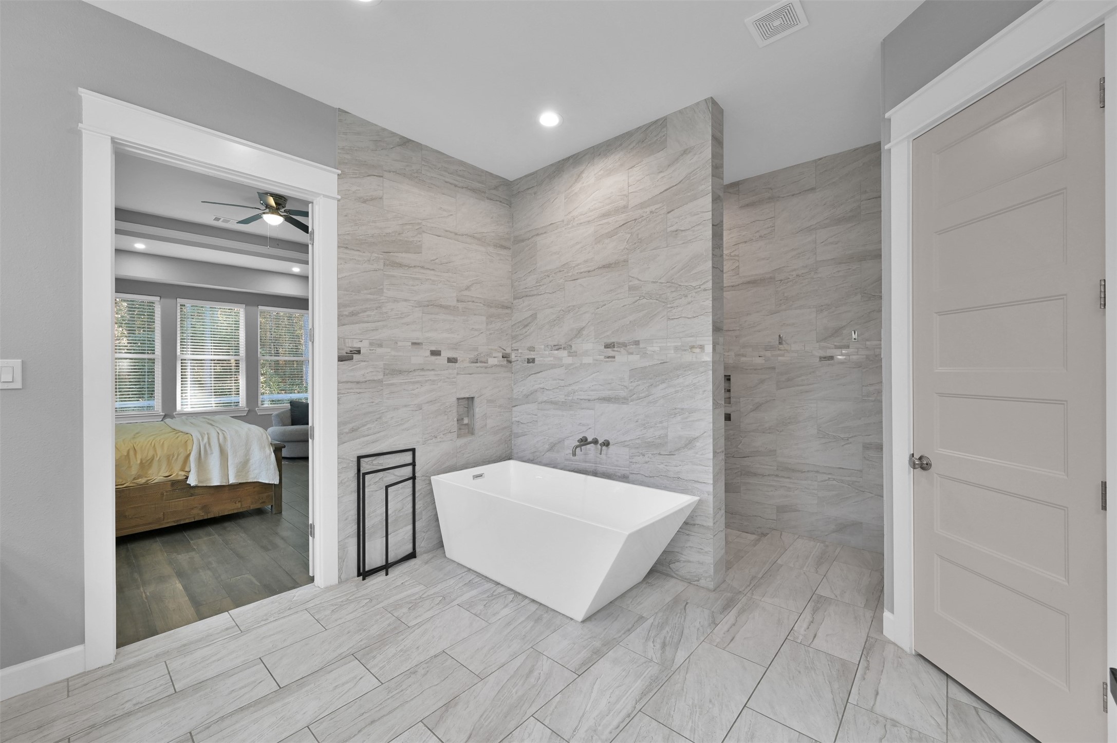 8873 Catamaran Way , Montgomery, TX, 77316 | 97135297 | Realty Texas LLC