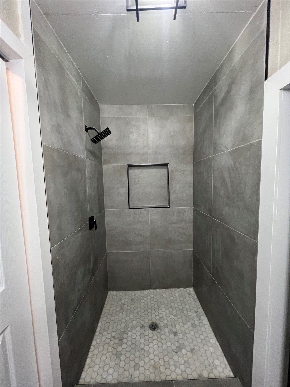 1041 E 2nd Street , Bellville, TX, 77418 | 81959514 | Realty Texas LLC