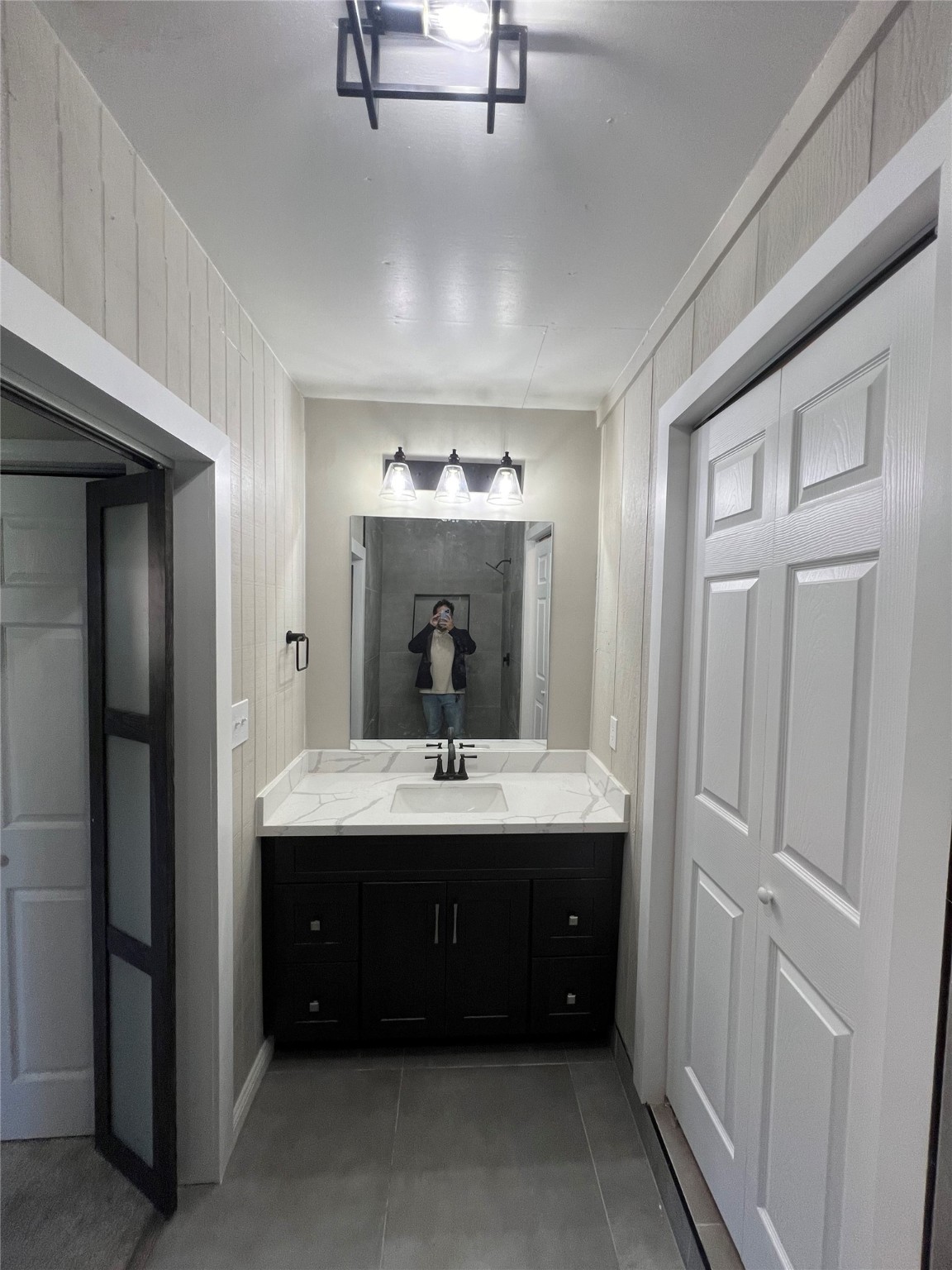 1041 E 2nd Street , Bellville, TX, 77418 | 81959514 | Realty Texas LLC