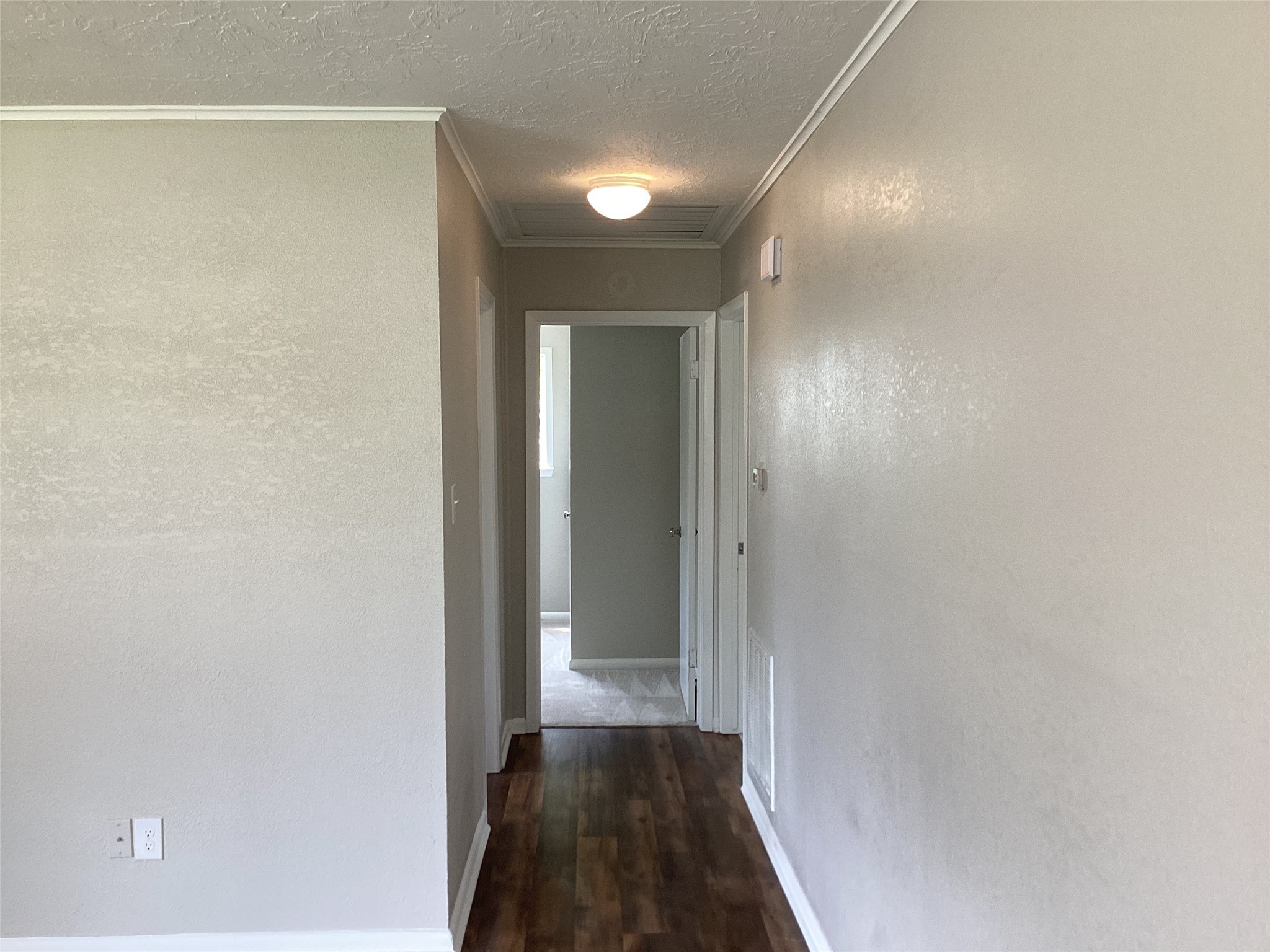 1041 E 2nd Street , Bellville, TX, 77418 | 81959514 | Realty Texas LLC