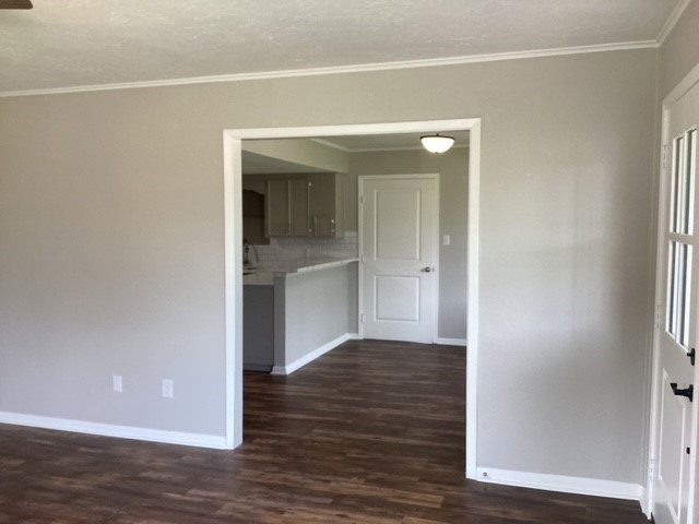 1041 E 2nd Street , Bellville, TX, 77418 | 81959514 | Realty Texas LLC