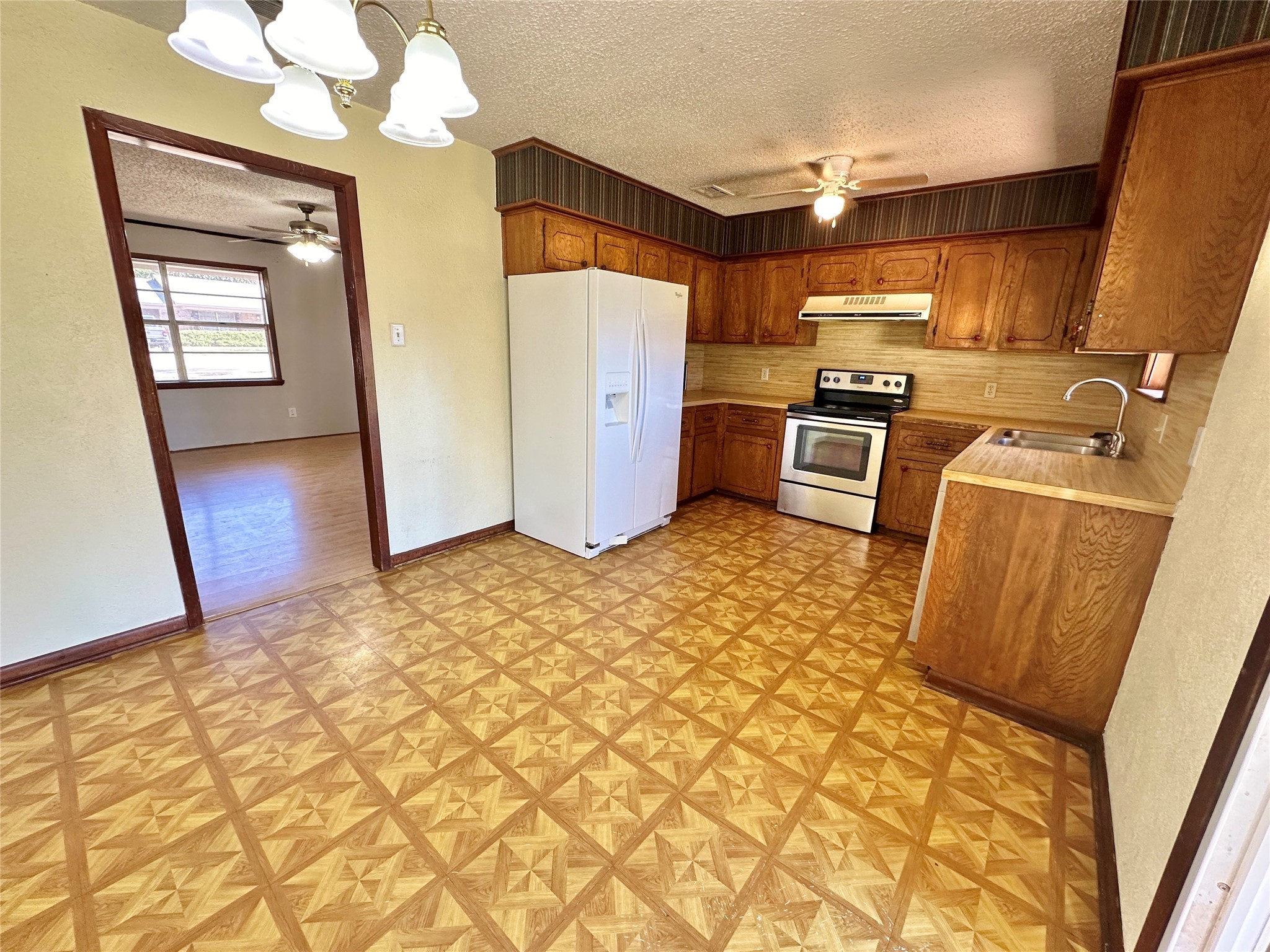 203 springdale , Palestine, TX, 75803 | 20508021 | Realty Texas LLC