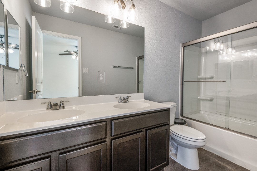 265 Michelle Drive , Grand Prairie, TX, 75051 | 20509292 | Realty Texas LLC