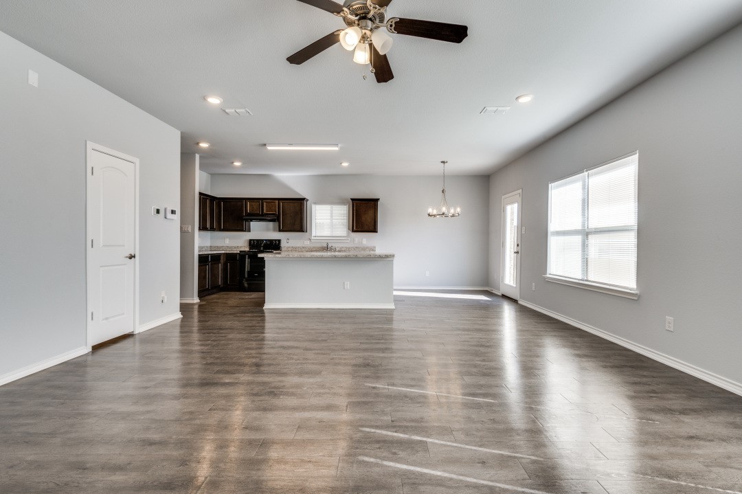 265 Michelle Drive , Grand Prairie, TX, 75051 | 20509292 | Realty Texas LLC