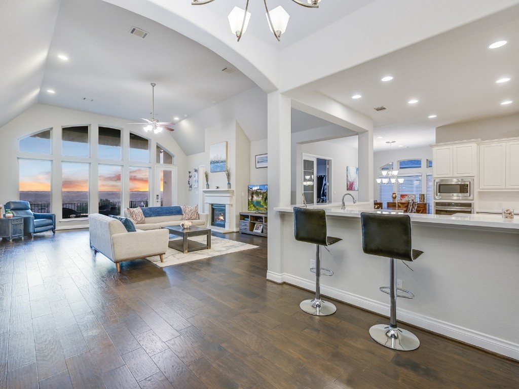 424 Rancho Sienna Loop , Georgetown, TX, 78628 | 4212478 | Realty Texas LLC