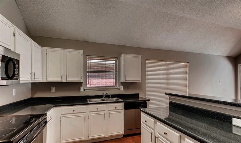 4268 Maryanne Place , Haltom City, TX, 76137 | 20511575 | Realty Texas LLC