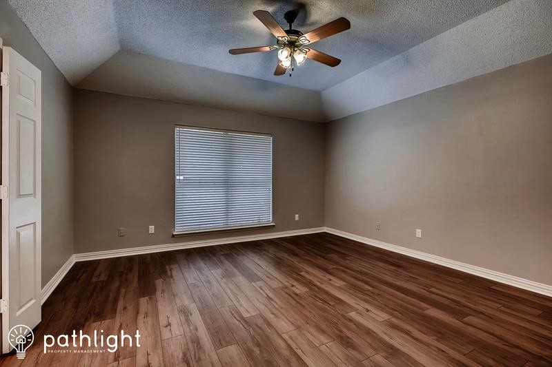 4268 Maryanne Place , Haltom City, TX, 76137 | 20511575 | Realty Texas LLC