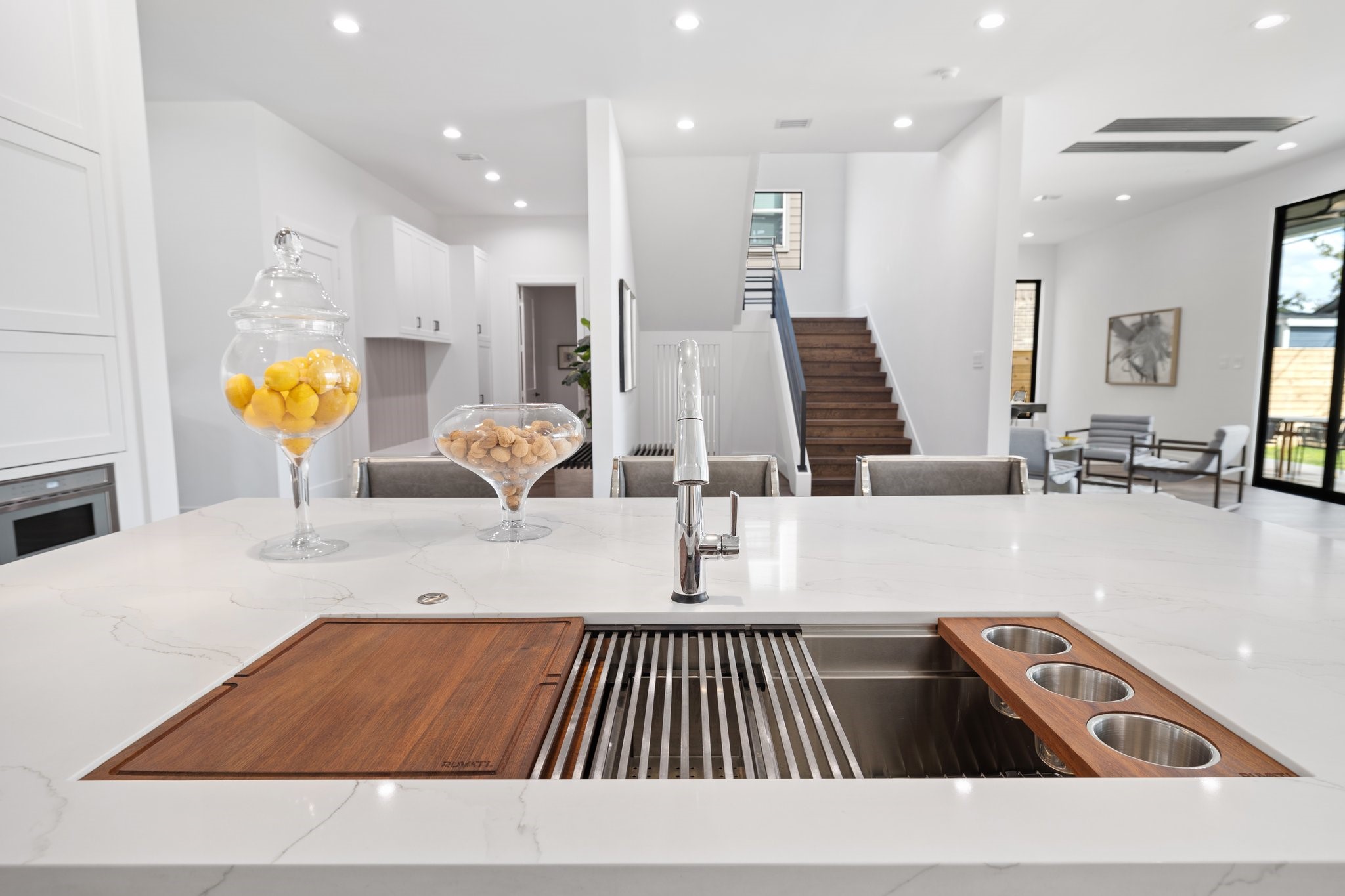 1627 Chippendale Road , Houston, TX, 77018 | 7349629 | Realty Texas LLC
