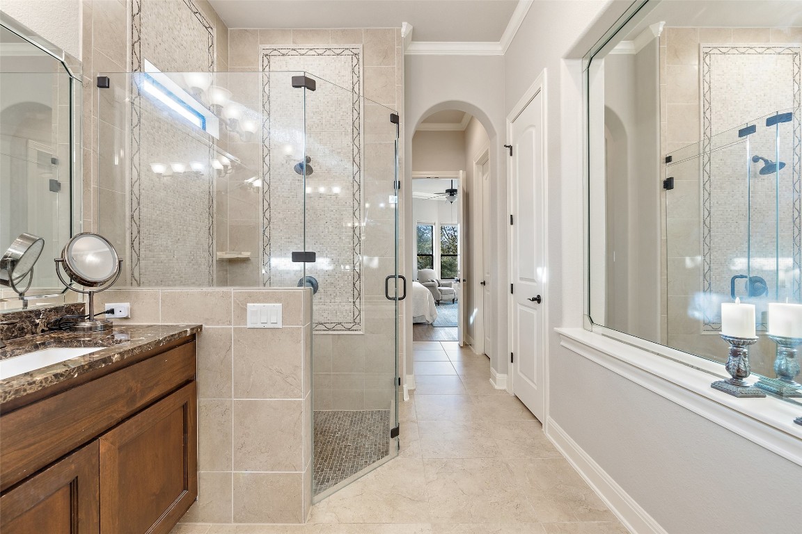 2210 University Club Drive 4A , Austin, TX, 78732 | 6457187 | Realty Texas LLC
