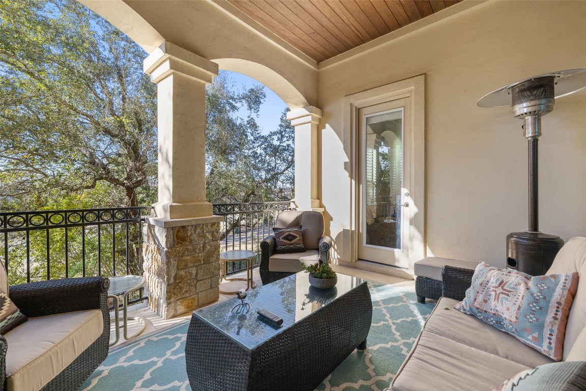 2210 University Club Drive 4A , Austin, TX, 78732 | 6457187 | Realty Texas LLC