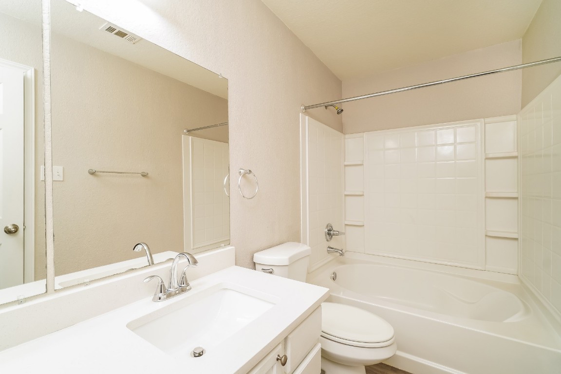 284 Cordero Drive , San Marcos, TX, 78666 | 1909696 | Realty Texas LLC